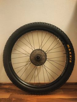 Zadní MTB výplet – Hope Pro 4, Dartmoor Patrol, Sapim