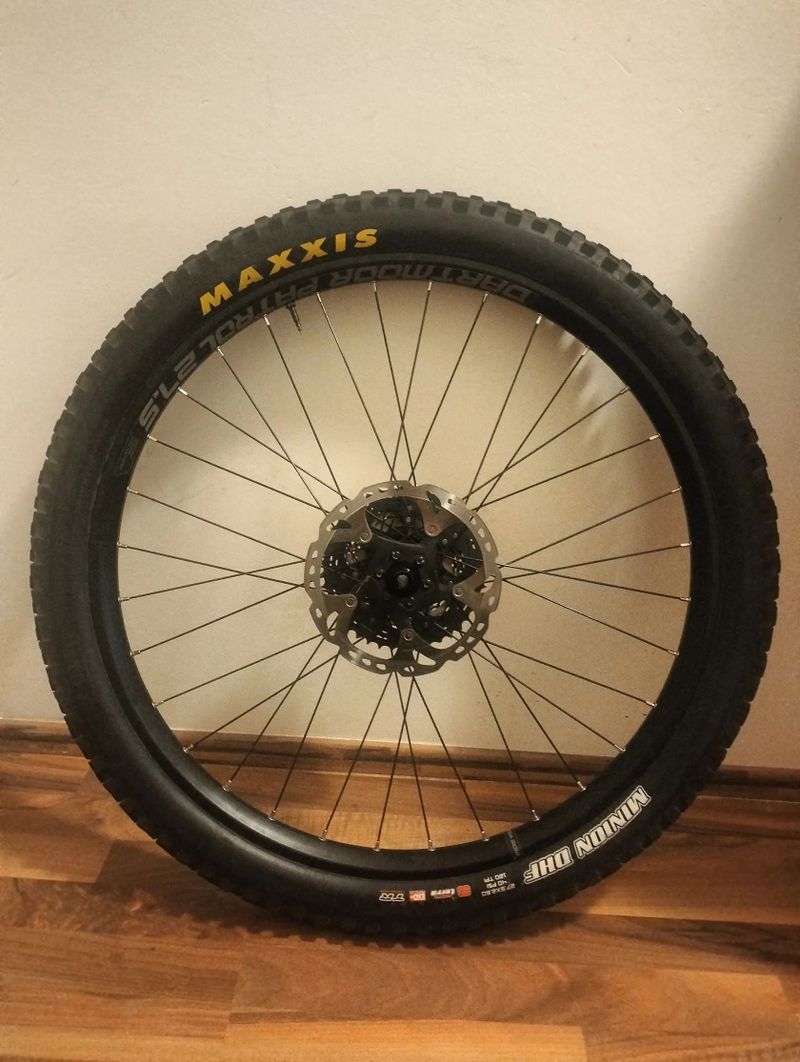 Zadní MTB výplet – Hope Pro 4, Dartmoor Patrol, Sapim