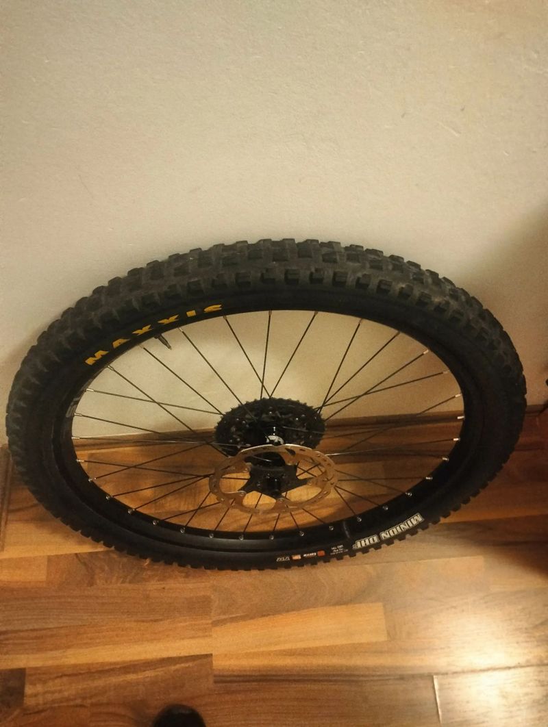 Zadní MTB výplet – Hope Pro 4, Dartmoor Patrol, Sapim