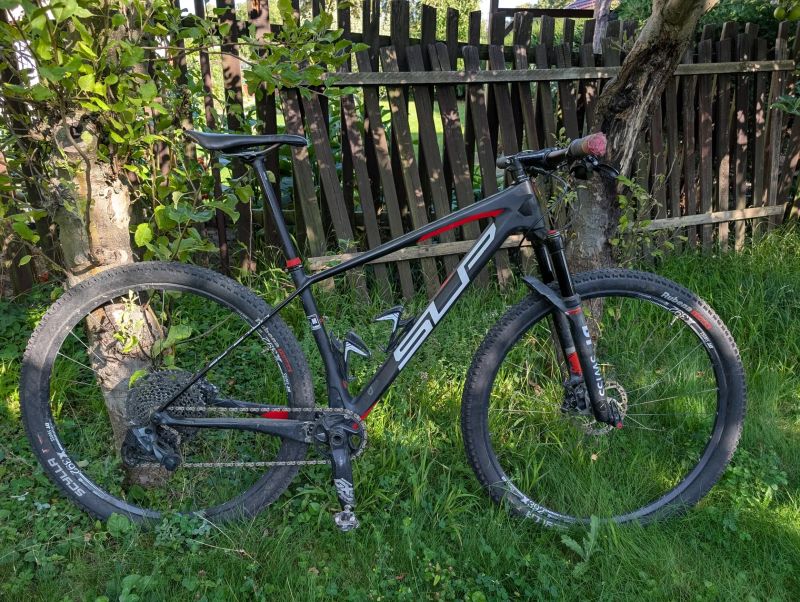 Superior Team Elite karbon vel. M Sram Eagle AXS 12s