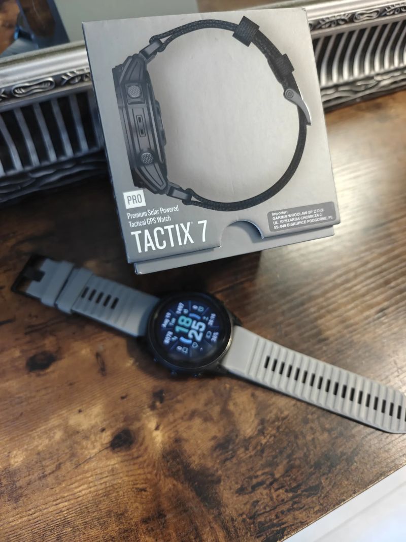 Prodam Garmin Fenix Pro Tactix 7 Solar/saph