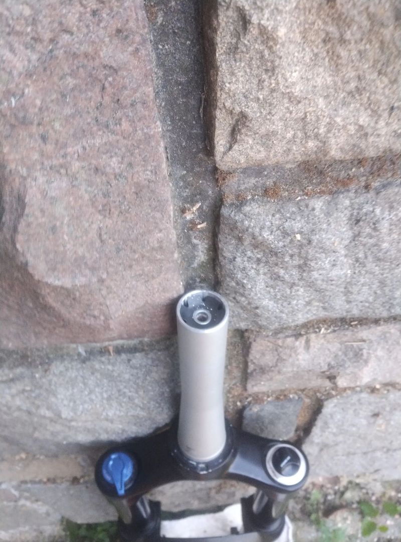Sr Suntour XCR 34 27,5 130 boost
