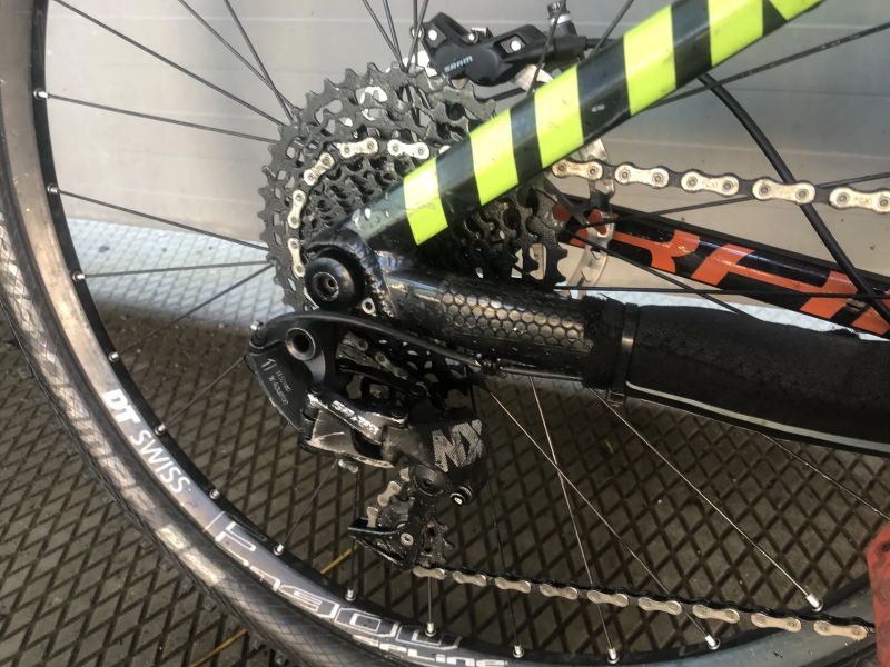 Mondraker Dune R