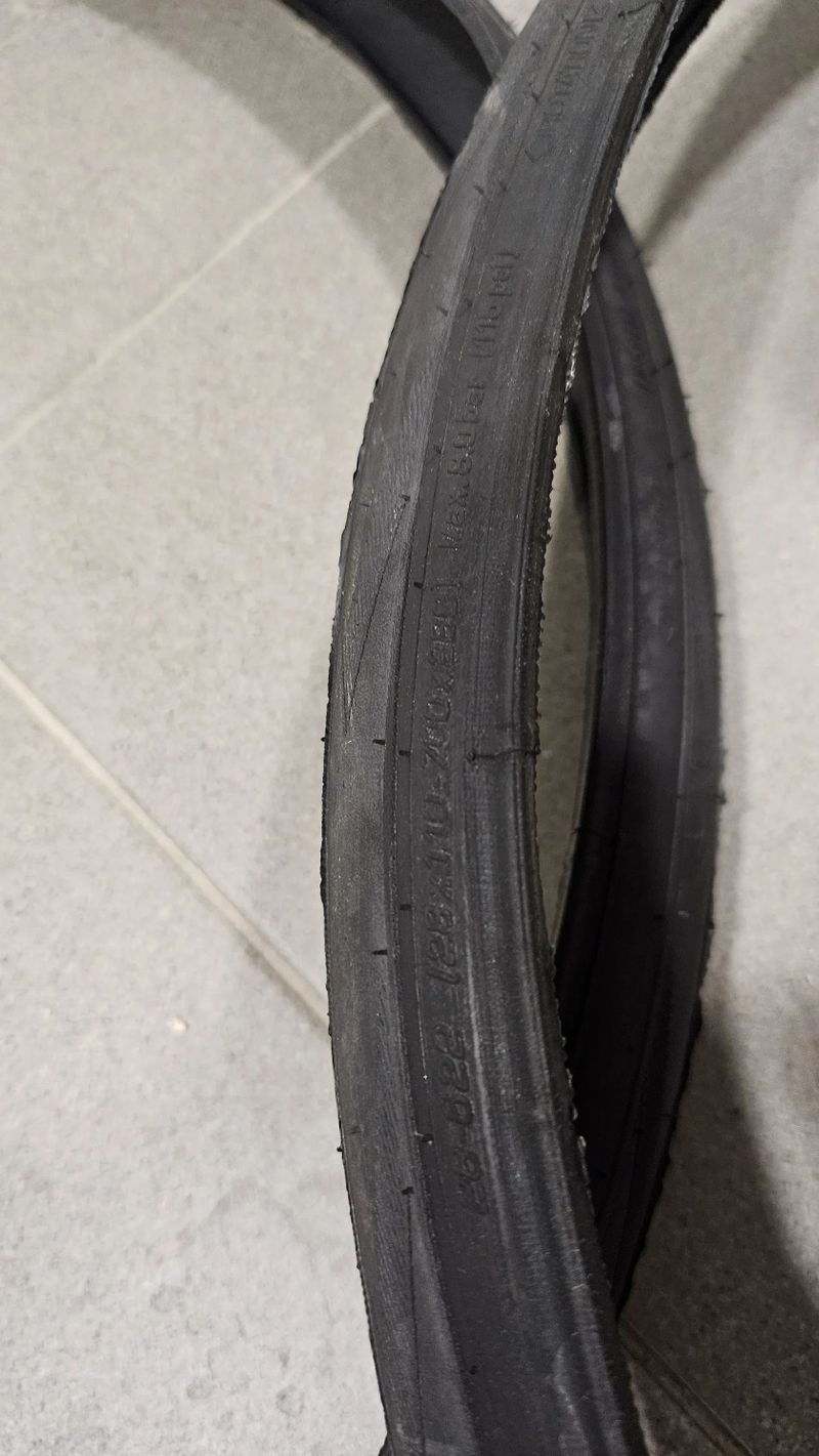 Pláště Schwalbe Pro One/28x622/dušove/nové/2ks