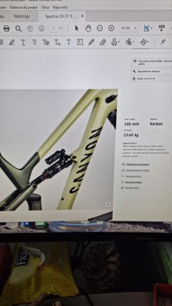 Prodám Canyon Spectral CF 9 2022 váha 13,6Kg vel.L