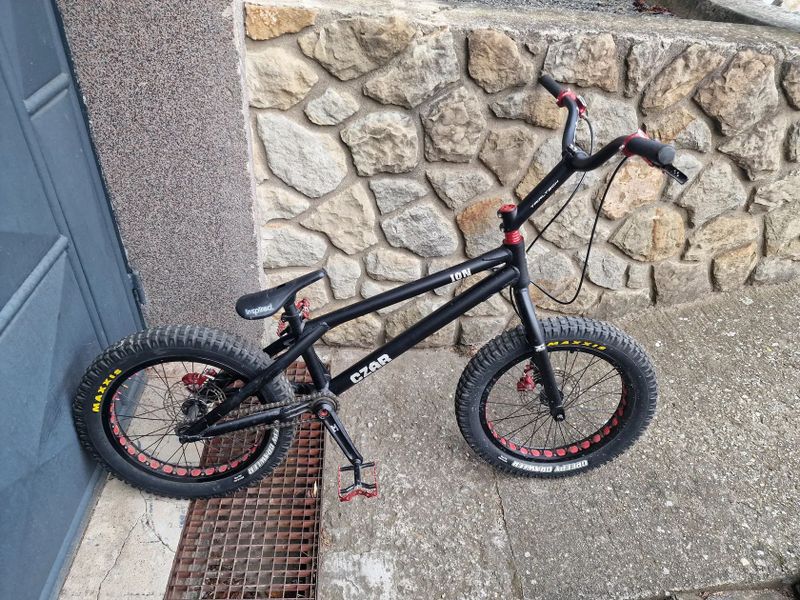 Street trialové kolo echo czar