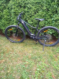 GIANT Fathom 2, motor Yamaha, 29 palců, nízký nájezd, servisované.