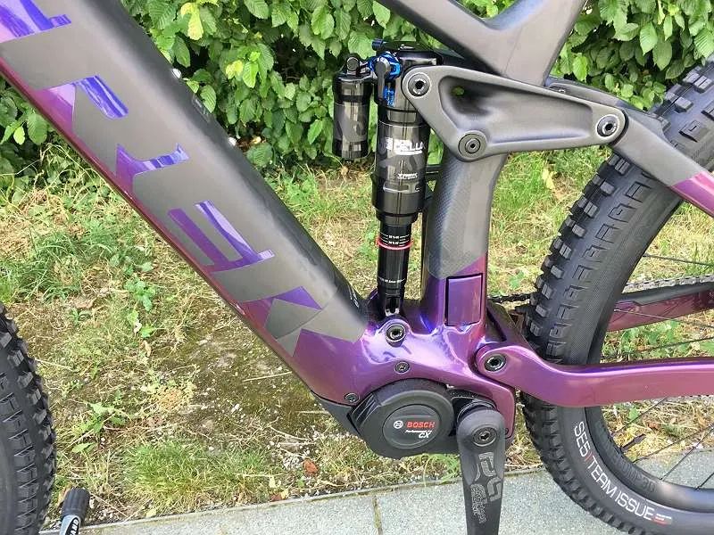 TREK Rail 9.8 XT