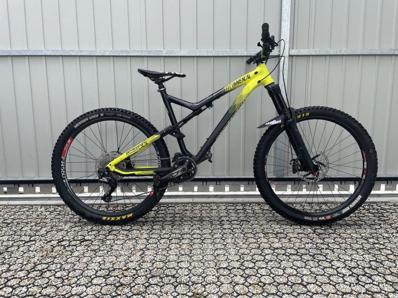 Commencal meta am v4