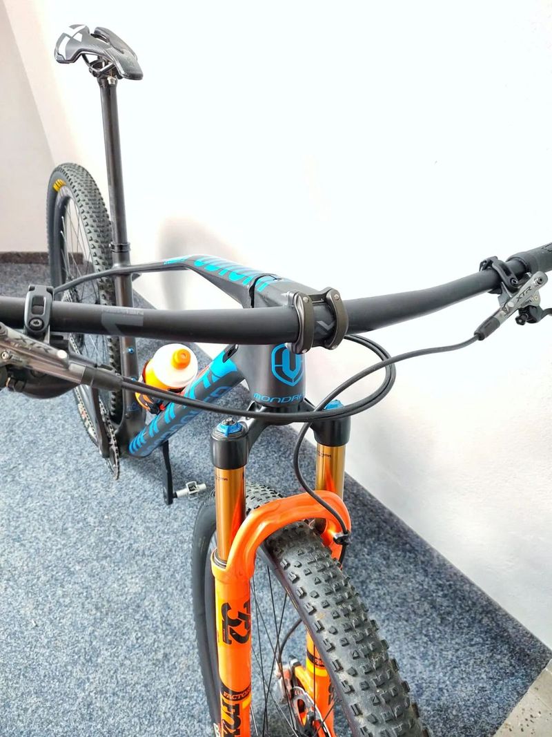 !!!SLEVA!!! PC:230.000,- MTB MONDRAKER PODIUM RR SL-XTR,NEXTIE KARBON.KOLA,FOX VIDLICE-VEL.170-185cm
