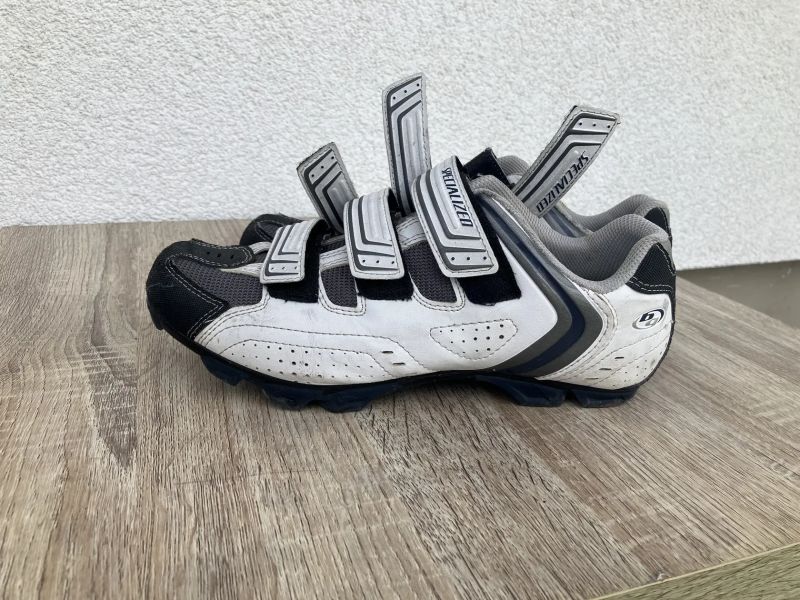MTB tretry Specialized 42