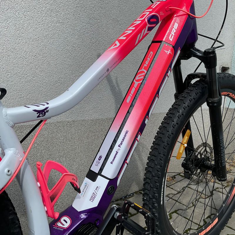Horské elektrokolo Crussis E-Fionnna 9.6 baterie 630 Wh motor Bafang M500