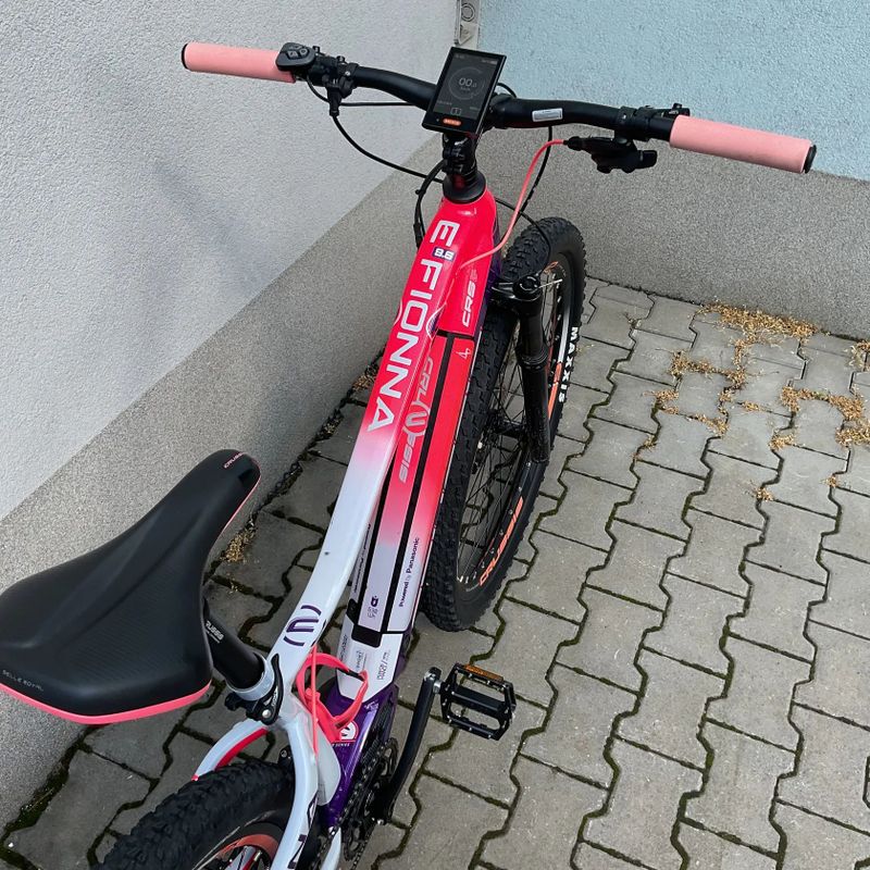 Horské elektrokolo Crussis E-Fionnna 9.6 baterie 630 Wh motor Bafang M500