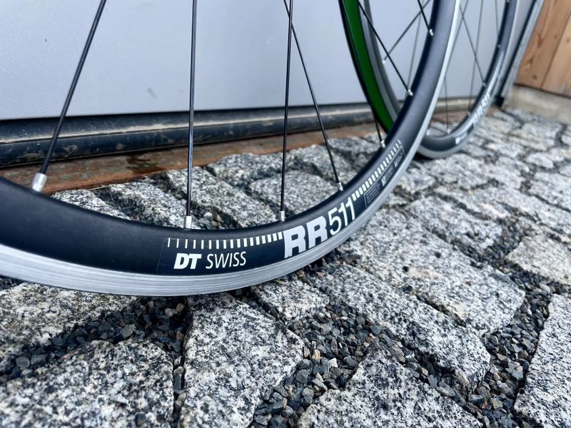 silniční kola DT Swiss RR 511 - VÝBORNÝ STAV