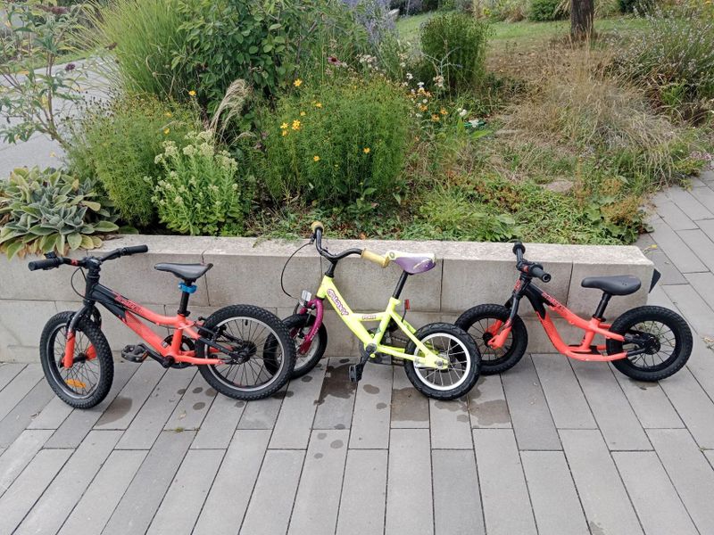 Commencal 12, 16,