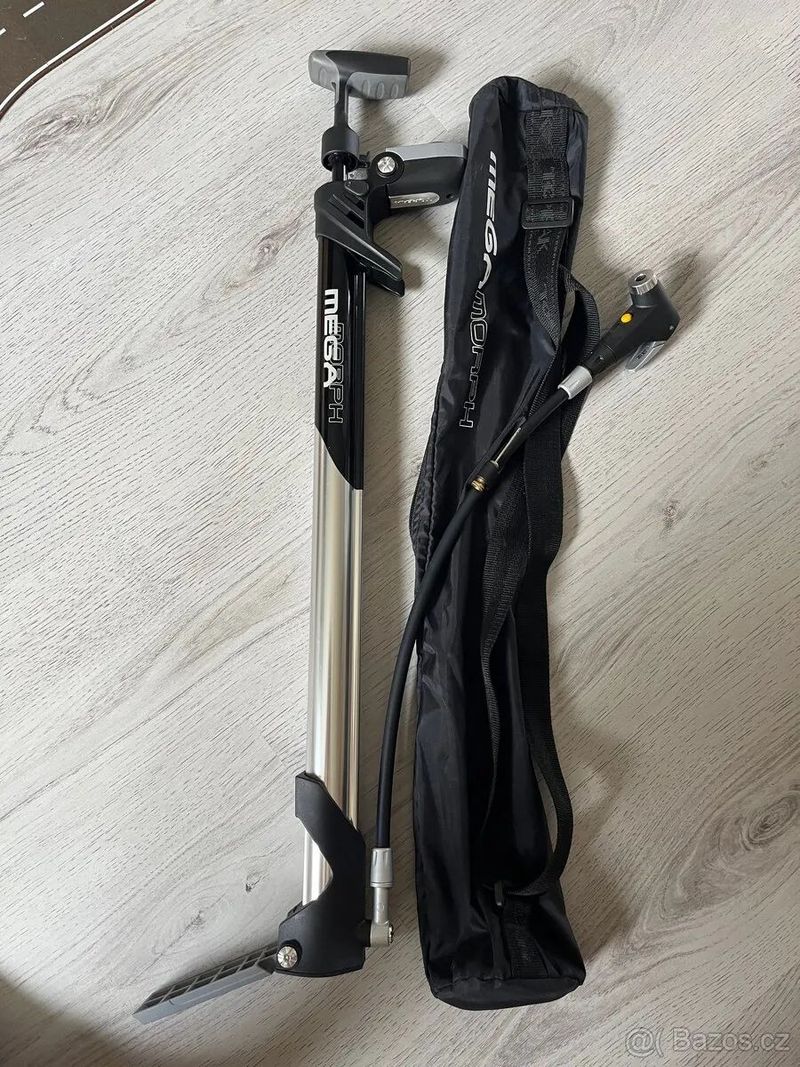 Topeak Mega Morph dílenská cestovní pumpa