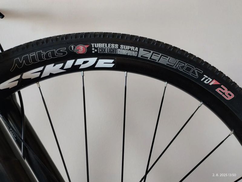 Cube Reaction GTC Pro 29 ARG full carbon 