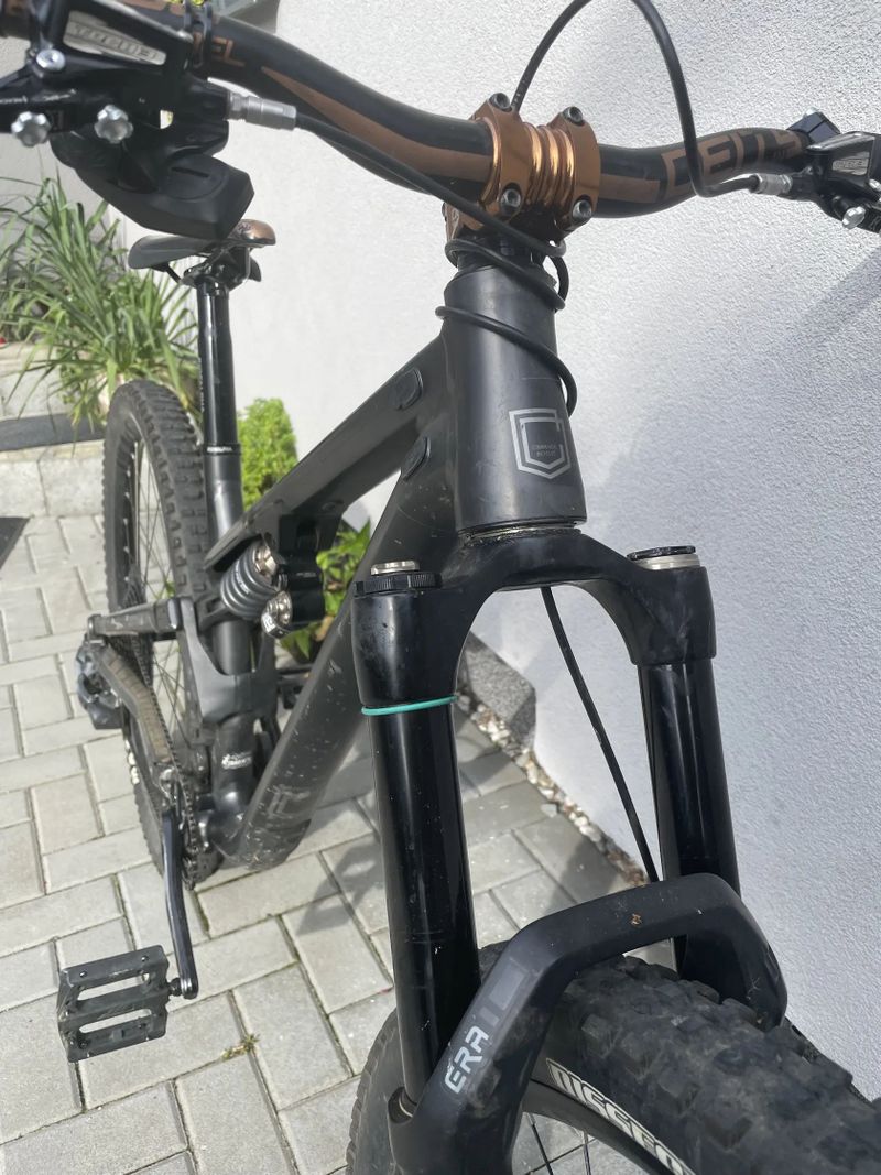 Meta TR commencal 