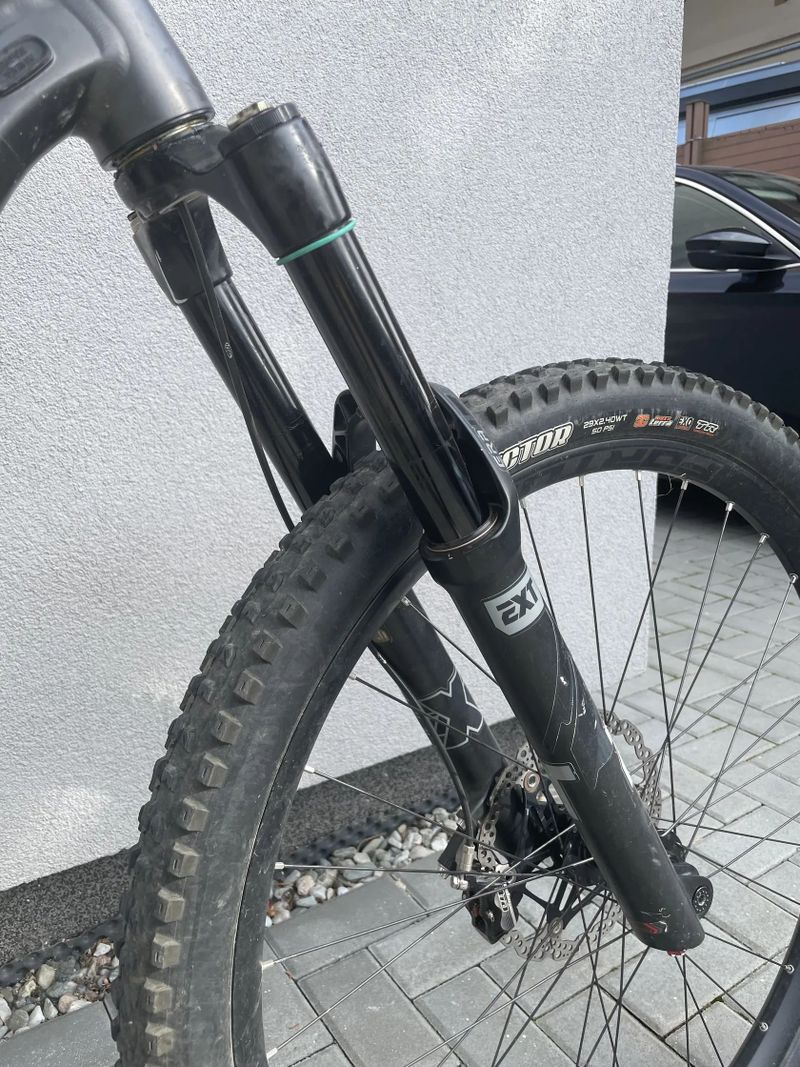 Meta TR commencal 