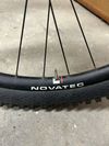 Novatec Demon 27.5 DH, Schwalbe 