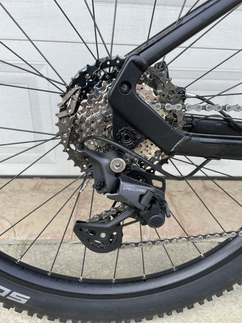 Prodám nevyužité elektrokolo KTM MACINA ALP , nebo vyměním za silniční kolo