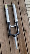 SR Suntour XCR34 Travel: 140 mm