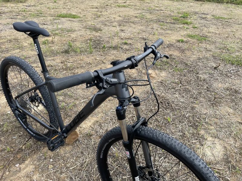 Cube Aim Race 29" top stav velikost L