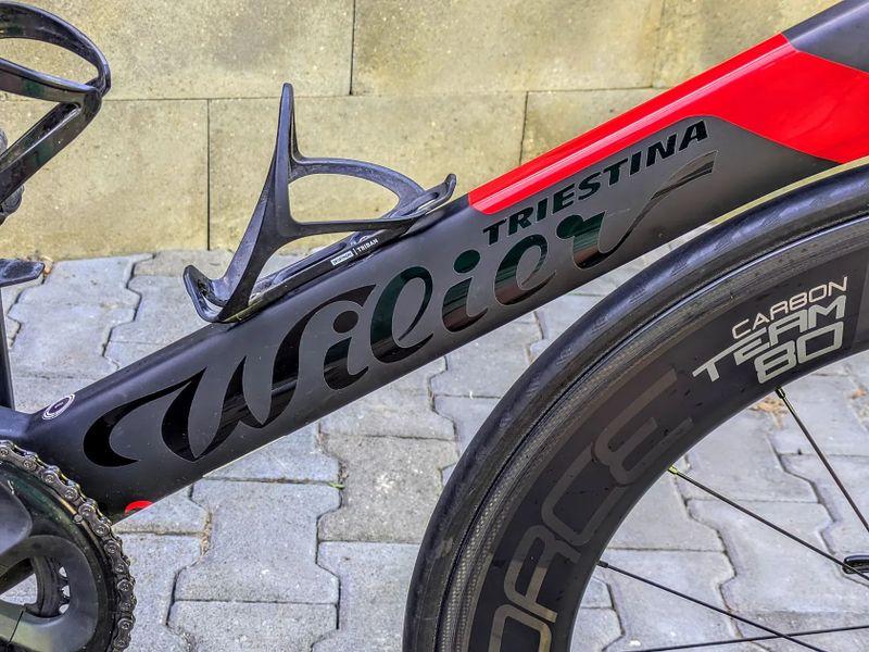 Wilier CENTO1AIR (L) s wattmetrem 4iiii, karbonová kola FORCE 80mm + sada trening hliníkových kol