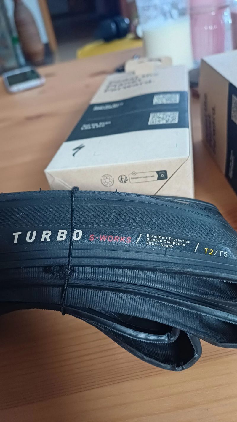2ks Pláště S Works turbo 2BR 700x26