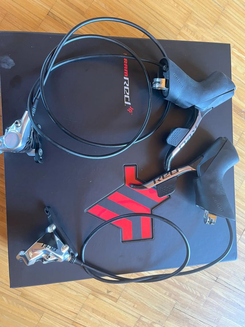 Sram Red Páky, Třmeny, Přehazovačka
