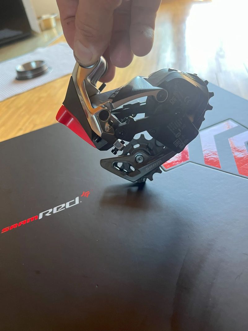 Sram Red Páky, Třmeny, Přehazovačka
