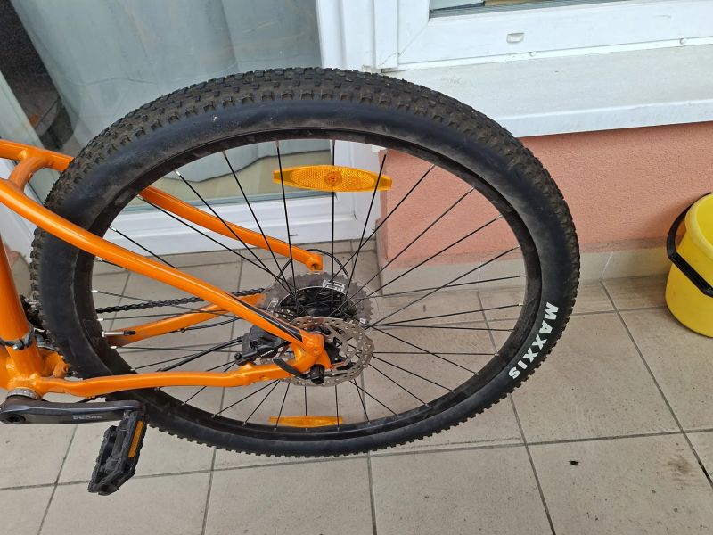MERIDA Big.Nine 300 Orange (Black) - L/18.5"