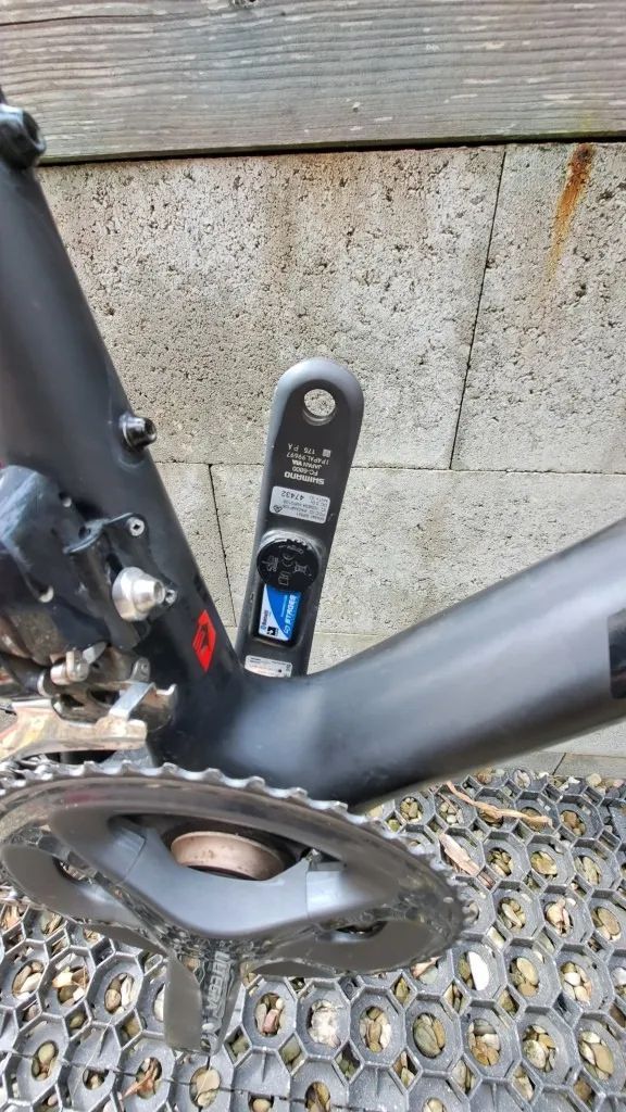 Prodám karbonovou silničku SUPERIOR RACE TEAM DISC, Ultegra Di2 2x11 s powermetrem