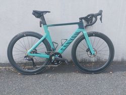 Canyon Aeroad CF SLX, Ultegra Di2 12s, vel. M (175-184cm)