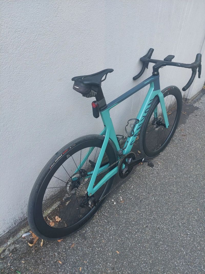 Canyon Aeroad CF SLX, Ultegra Di2 12s, vel. M (175-184cm)