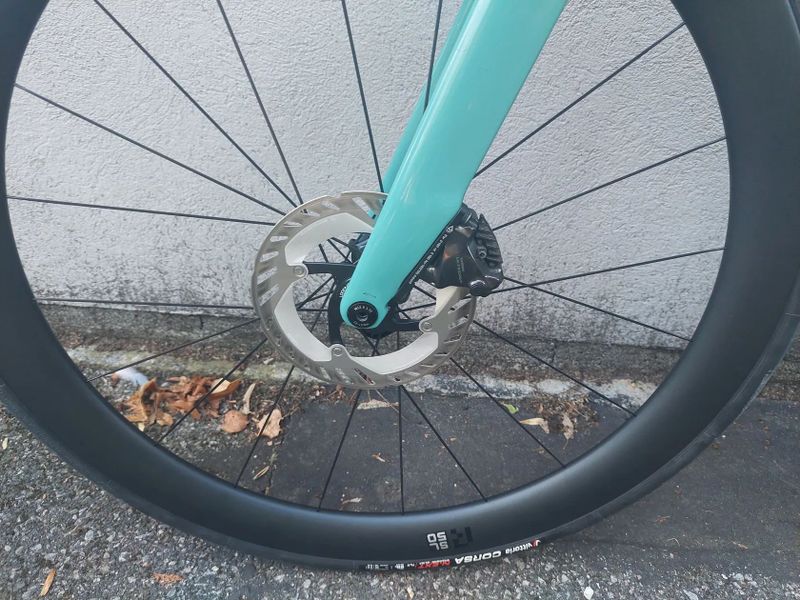 Canyon Aeroad CF SLX, Ultegra Di2 12s, vel. M (175-184cm)