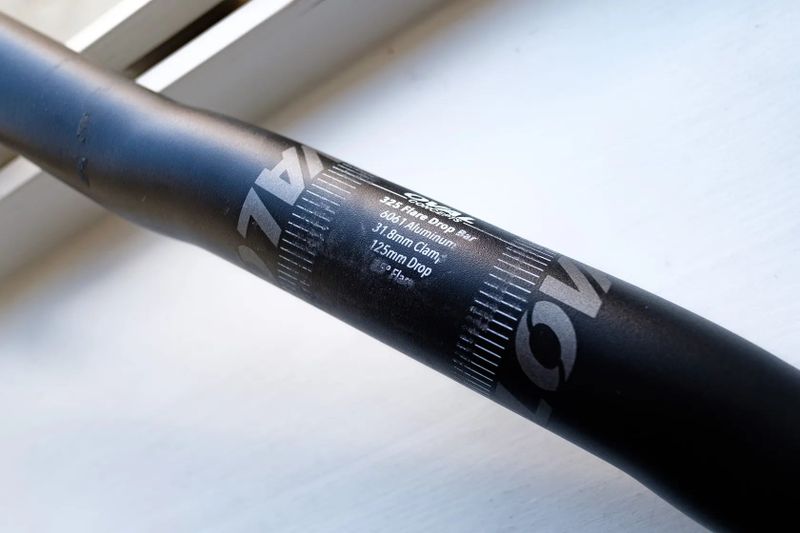 Gravel řidítka Oval Concepts 325 Flare Drop Bar