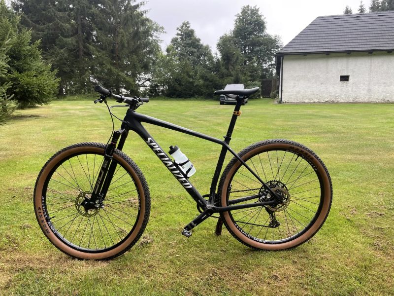 Spešl 9,9 kilo, perfektní stav.