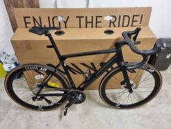 Canyon Ultimate CF SLX 8 Di2