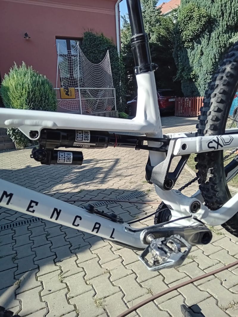 Commencal meta sx v4 2023