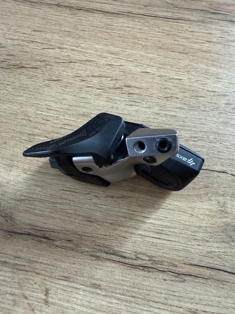 SRAM AXS X01 XX1 Rocker elektronické řazení 