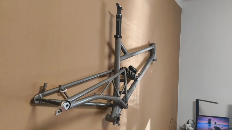 Marino X Franta Mrázek rám 120mm + ROCKSHOX Super Deluxe Coil Ultimate
