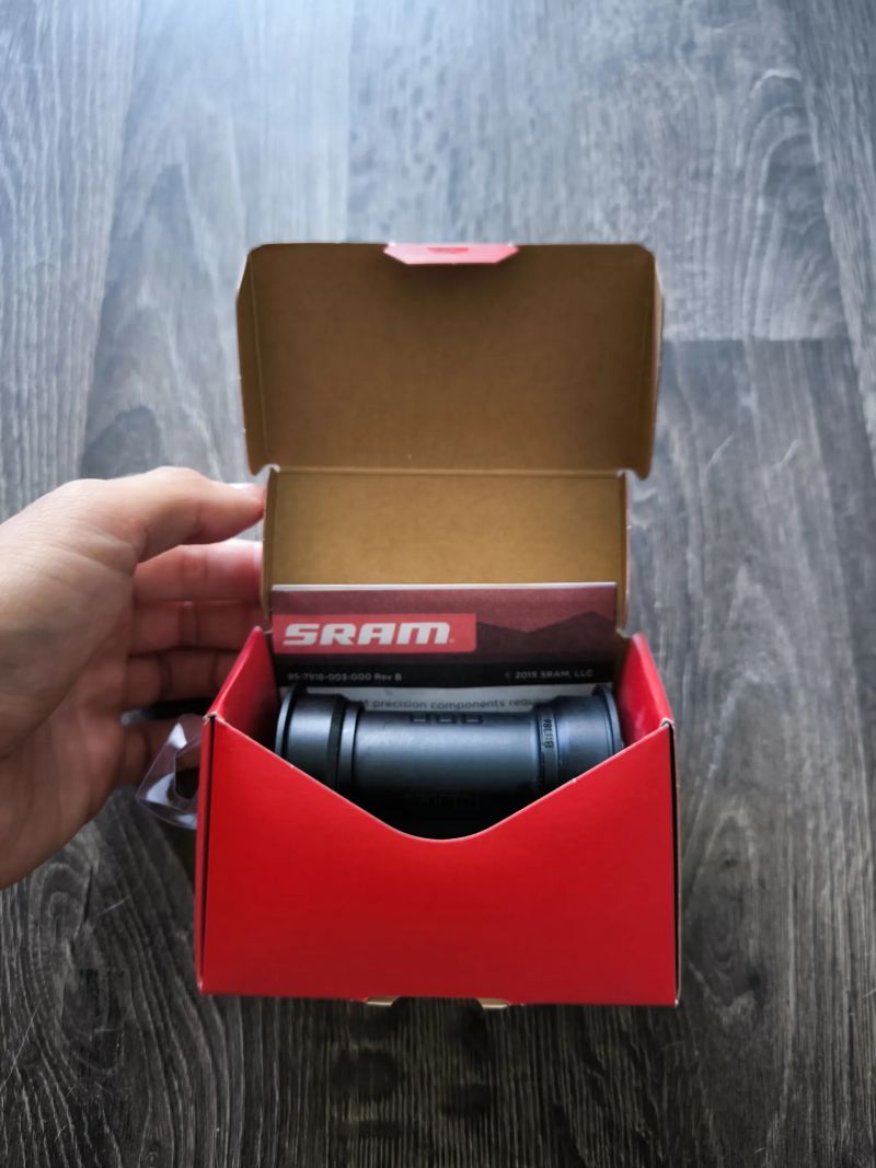 Prodám nové středové složení Sram DUB BB386 Road (86.5mm)