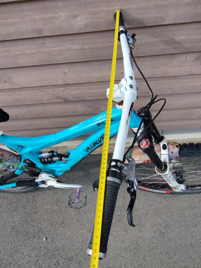 Kolo Specialized SX Trail three, sjezdové-trail