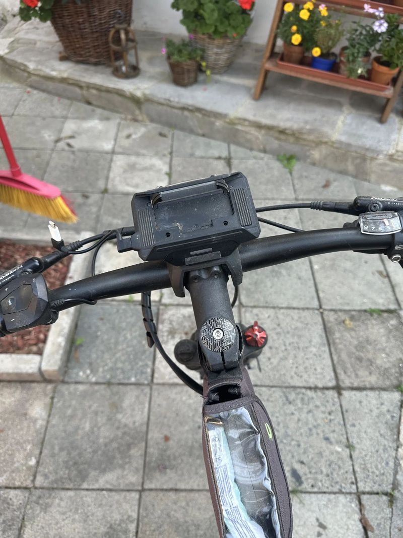 Prodám elektrokolo málo využívané zn.ghost s motorem Bosch .