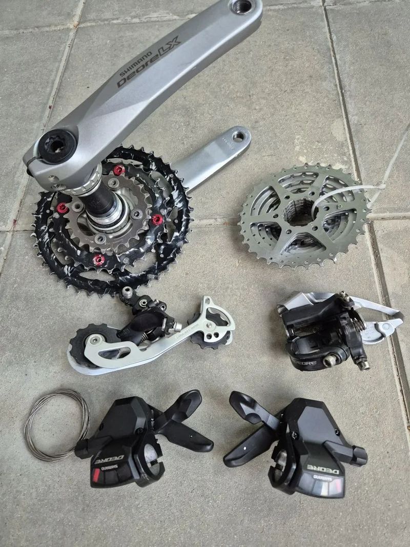 Sada Shimano Deore LX/XT 3x9 vč. brzd
