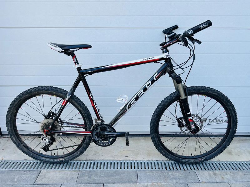 Felt Six Comp - Sram X7 / X9 ( L ) - PC: 31.990kč