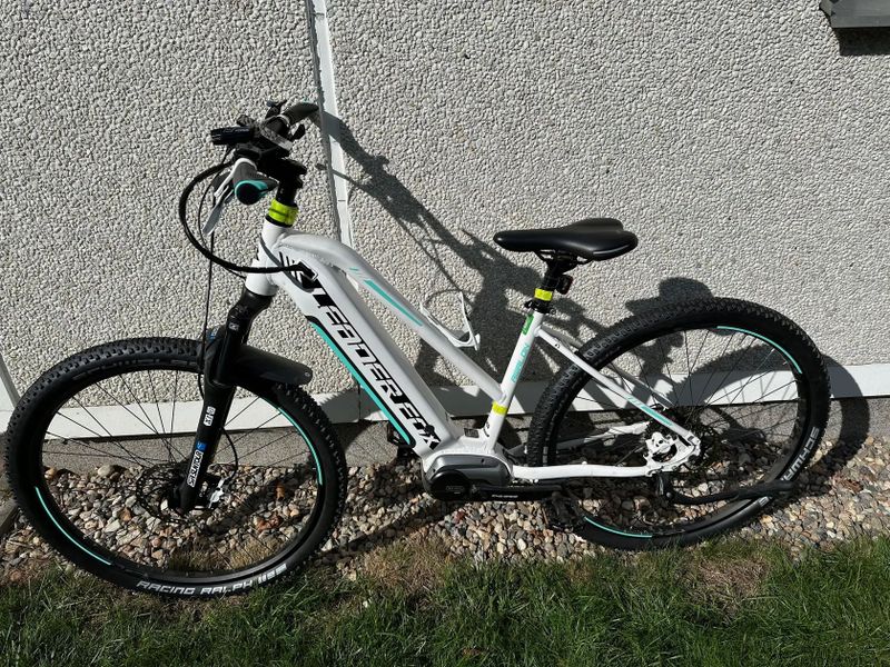 Dámské elektrokolo LEADER FOX Awalon 29" Rám 18"