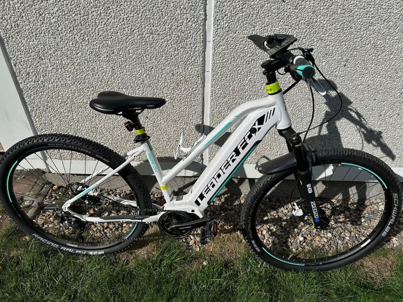 Dámské elektrokolo LEADER FOX Awalon 29" Rám 18"