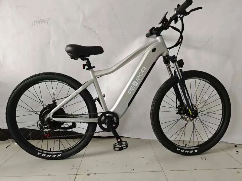 Nové elektrokolo 750W – dojezd 120 km, Shimano, 51 km/h
